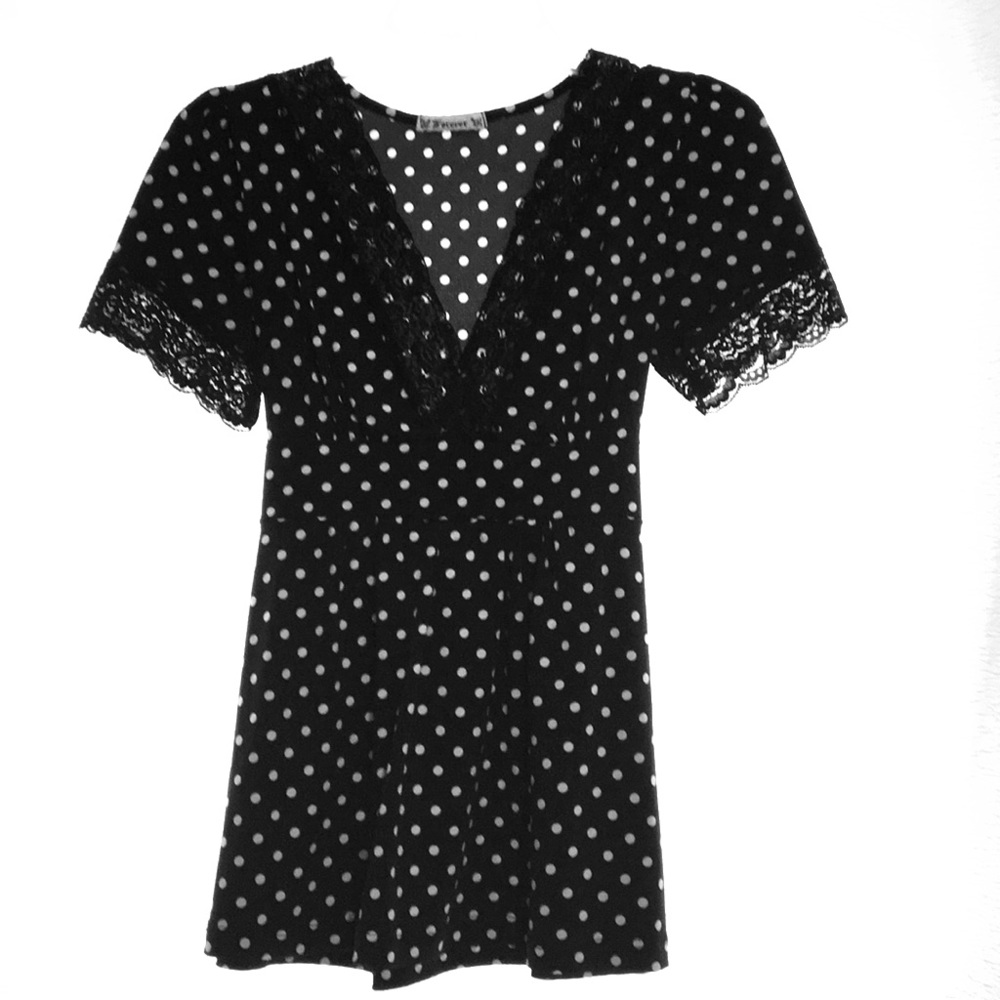 Black and white top